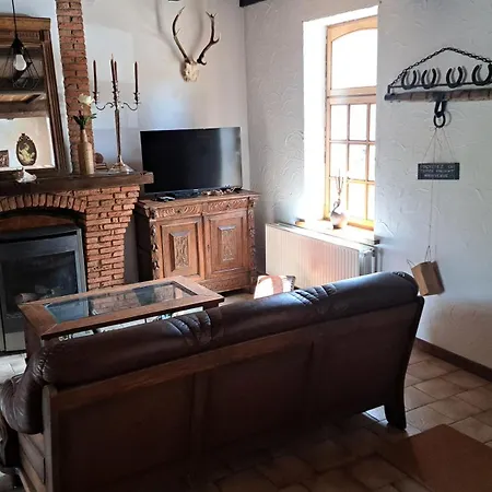 Feriehus Au Temps Present - Maison De Charme Avec Jardin, Animaux Bienvenus, A 4km De Pairi Daiza *