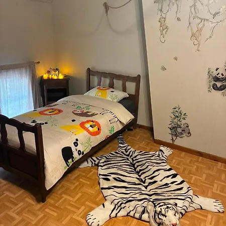 Au Temps Present - Maison De Charme Avec Jardin, Animaux Bienvenus, A 4km De Pairi Daiza Brugelette